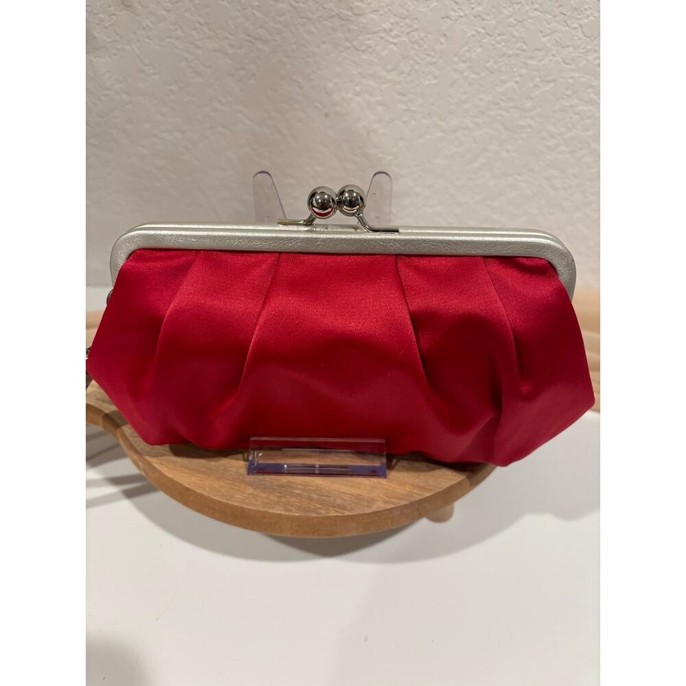 Coach F42799 Magenta Hot Pink Satin Kisslock Frame Wristlet Clutch